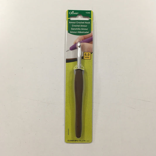 Aguja de ganchillo Clover (6mm)