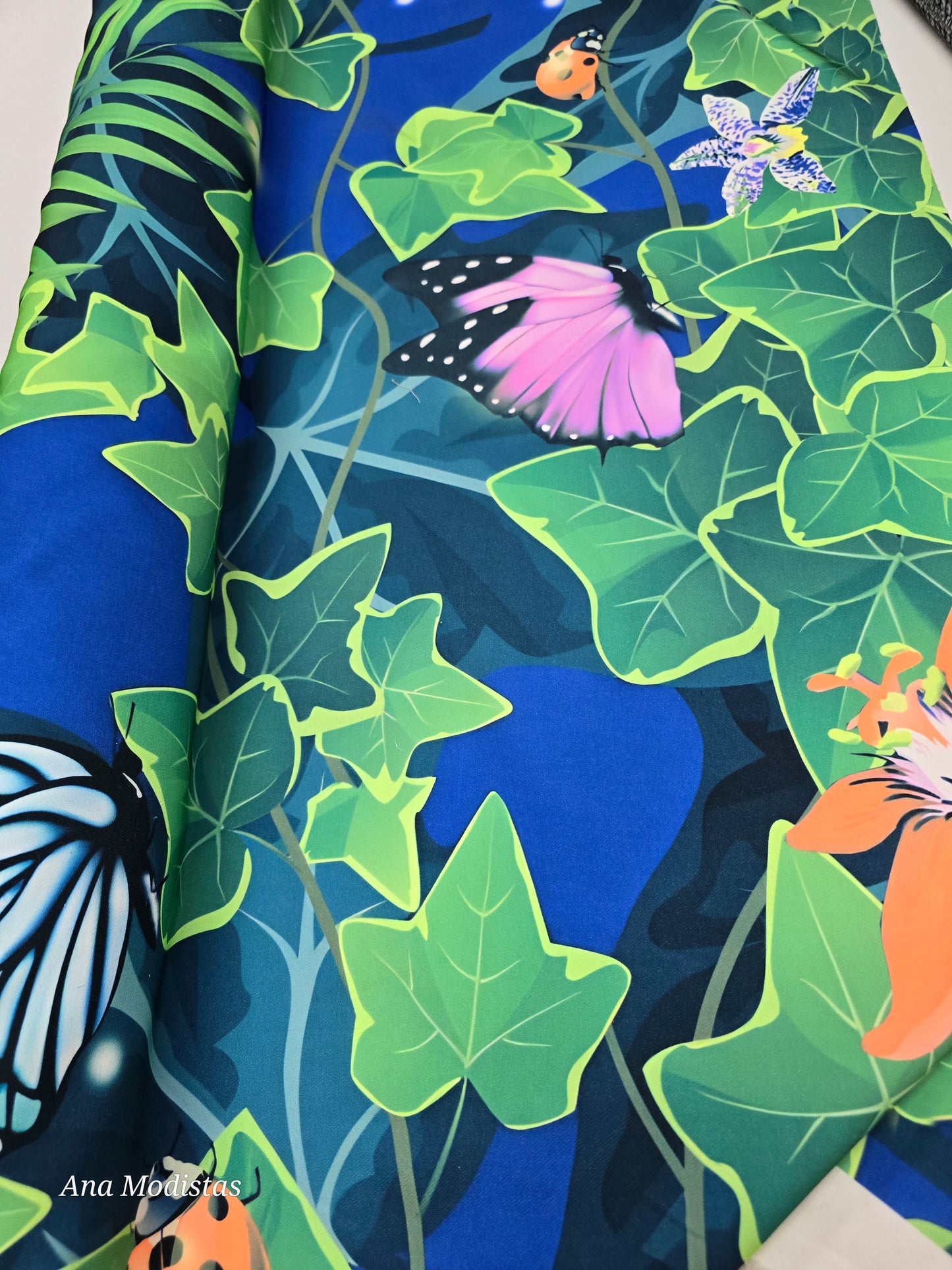 Tela strech estampado mariposas